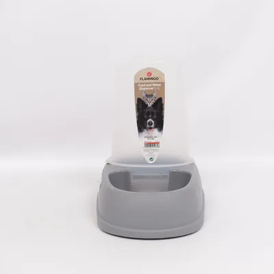 Water bowl (Food And Water Dispenser) from Flamingo