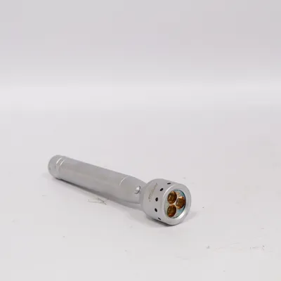 Ficklampa (Silverfärgad) från Led Lenser