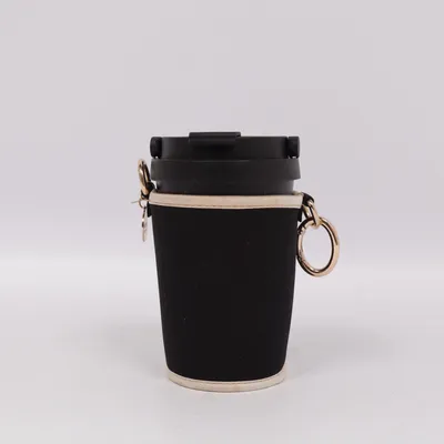 Vattenflaska (Svart, Beige) från Nelipies