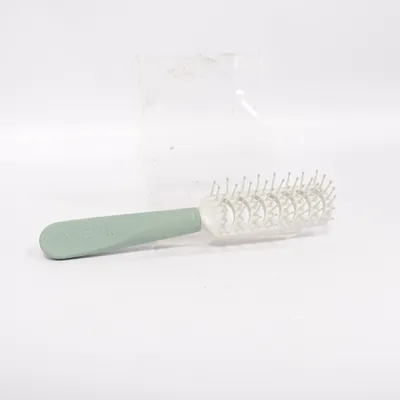 Hairbrush (Green, White) from Kent