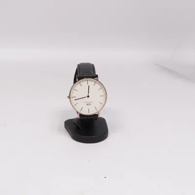 Armbåndsur (Sort, Guld, Hvid) fra Daniel Wellington