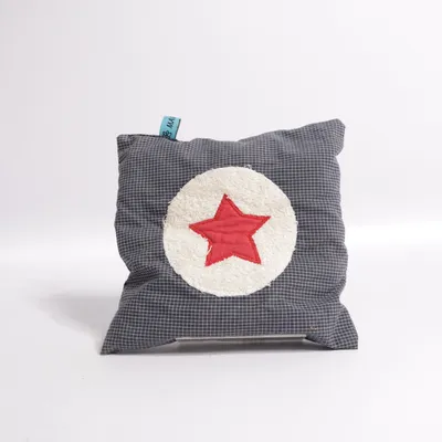 Coussin décoratif (Bleu, Blanc, Rouge) de Mai