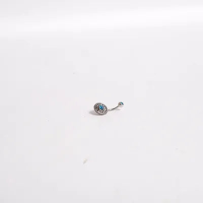 Piercingsmycke (Silverfärgad, Blå) Okänd metall