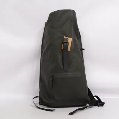 Backpack (Green) from Rains
