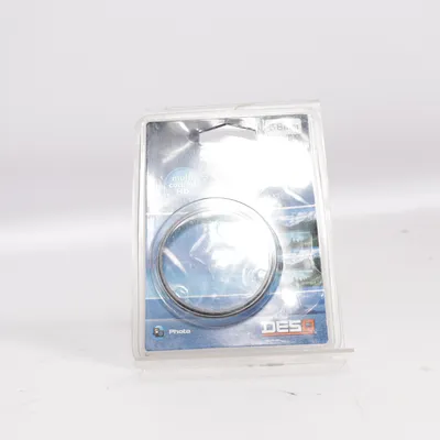 Camera accessory (Slim Uv Filter) from ES.Q