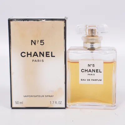 Eau de parfum (N°5) fra Chanel