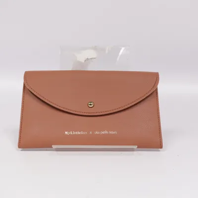 Wallet (Brown) from Wild