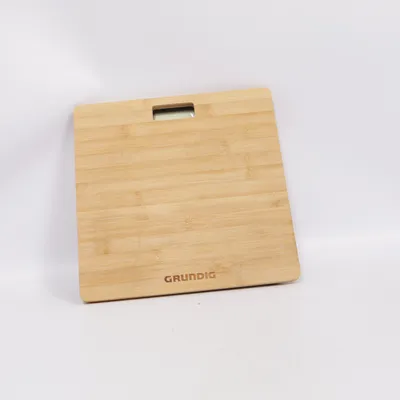 Personvåg (Brun) från Grundig