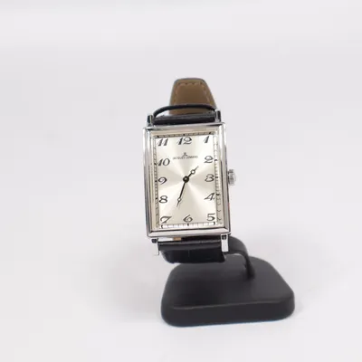 Wristwatch (N-201) from Jacques Lemans