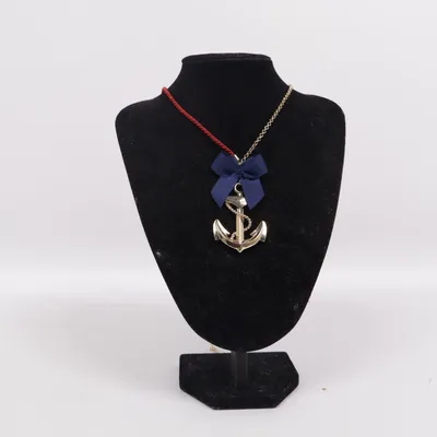 Halsband (Blå, Röd, Guldfärgad) från I Am Okänd metall