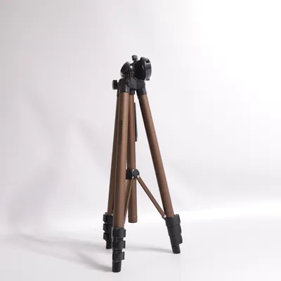 Trépied pour appareil photo (Marron) de Amazon Basics