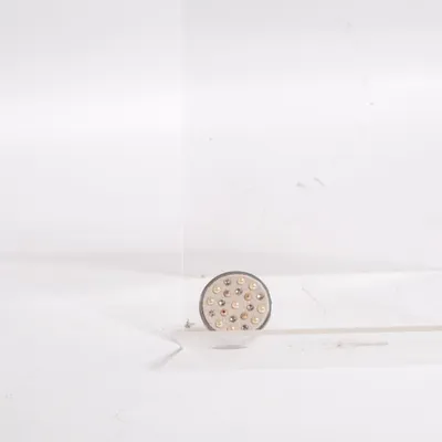 Brosch (Beige, Flerfärgad) från Luna Okänd metall