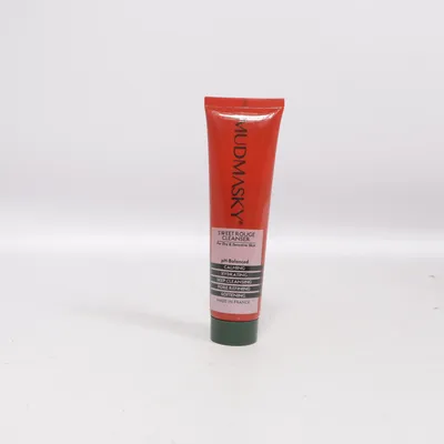 Ansiktsrengöring (Sweet Rouge Cleanser) från Mudmasky