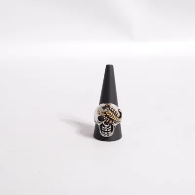 Ring (Silverfärgad, Guldfärgad) Okänd metall