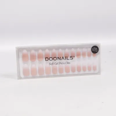 Kunstige negle (Soft Gel Press Ons) fra Doonails