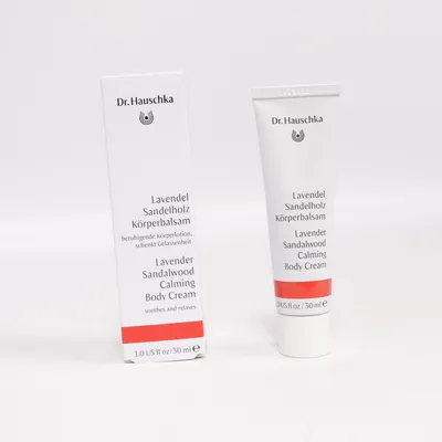 Body lotion (Lavender Sandalwood Calming Body Cream) från Dr.Hauschka