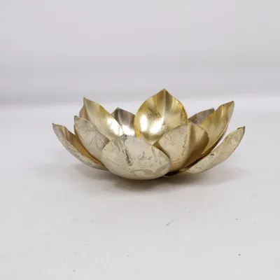 Candle holder (Gold)