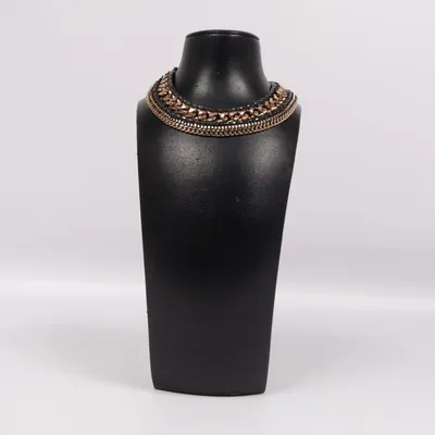 Necklace (Gold, Black) Unknown metal