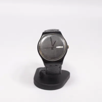 Armbandsur (GK 224) från Swatch
