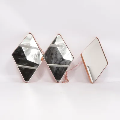 Mirror (Silver) from Umbra