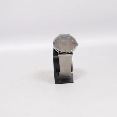 Wristwatch (Gray) from Ernest