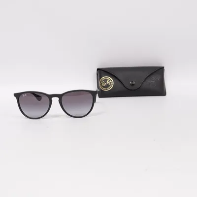 Solglasögon (RB4171) från Ray-Ban