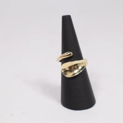 Ring (Gold) Unknown metal