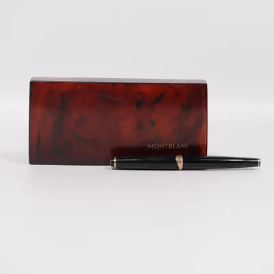 Fountain pen (Black, Gold) from Montblanc