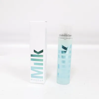 Brume pour le visage (Hydro Grip Set + Refresh Spray) de Milk Makeup