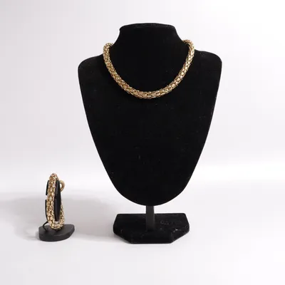 Parure de bijoux (Or) Métal inconnu
