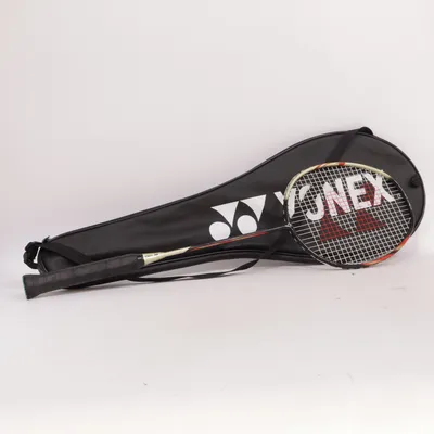 Badmintonketsjer (Sort, Guld) fra Yonex