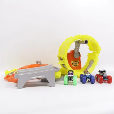 Car track (Yellow, Orange, Gray) from Hot Wheels