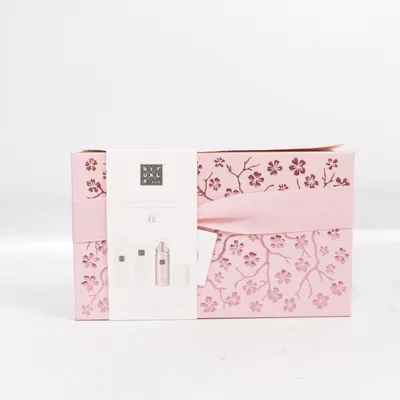Kit de soins pour la peau (The Ritual Of Sakura) de Rituals