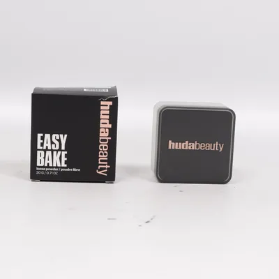 Puder (Easy Bake) från Huda Beauty