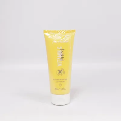 Sunscreen (Vitamin C Protect) from M.Asam