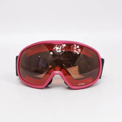 Ski accessory (Pink, Black) from Stuf