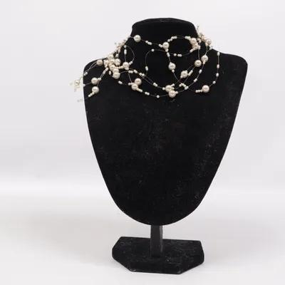 Collier (Blanc) de Tous Métal inconnu