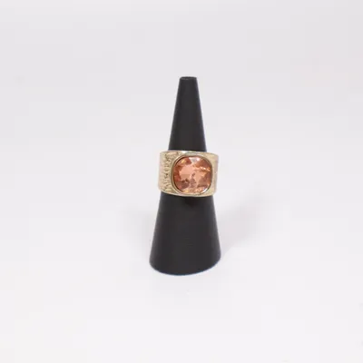 Ring (Guldfärgad) Okänd metall