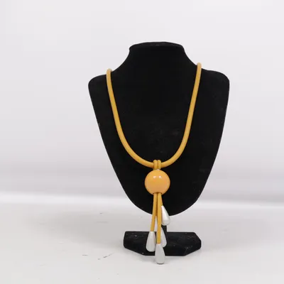 Necklace (Yellow, Silver) from Bijoux Unknown metal