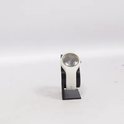 Montre (Blanc) de Miler