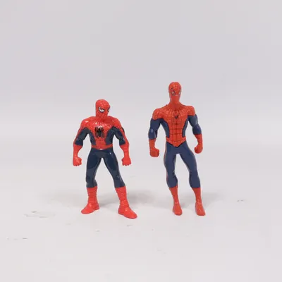 Toy figurine (Red, Blue) from Marvel Spiderman