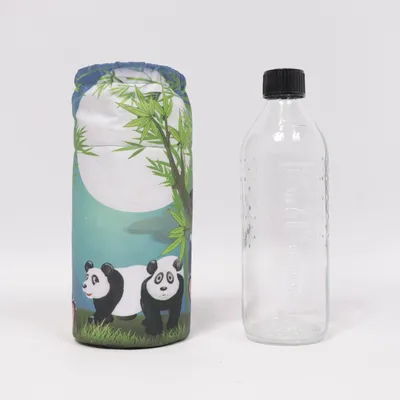Water bottle (Green, Multicolored) from Emil