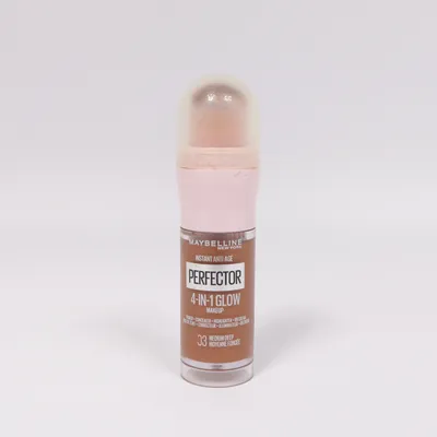 Foundation (Instant Anti Age Perfector 4-In-1 Glow) från Maybelline