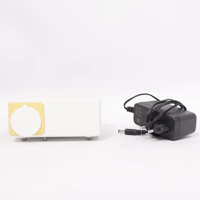 Projector (Y3) van Yoton