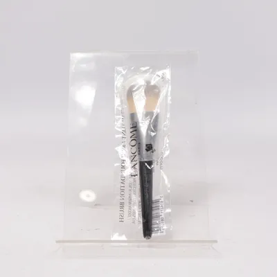 Pinceau de maquillage (Foundation Brush) de Lancôme