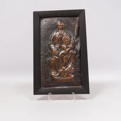 Wall relief (Brown, Black)