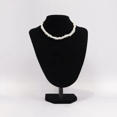 Collier (Muschelkette) Métal inconnu, Coquillage