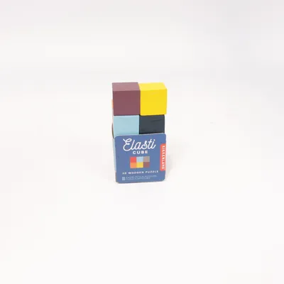 Brain teaser puzzle (Elasti Cube) from Kikkerland