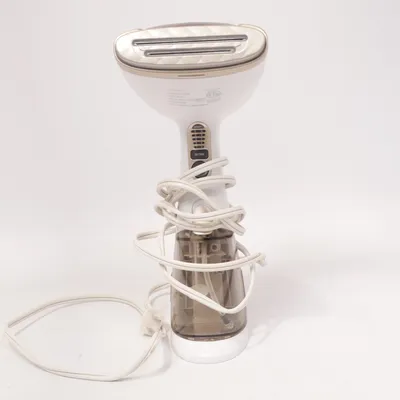Steamer (White) from Conair