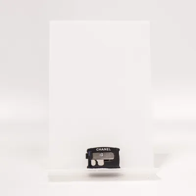 Pennvässare från Chanel